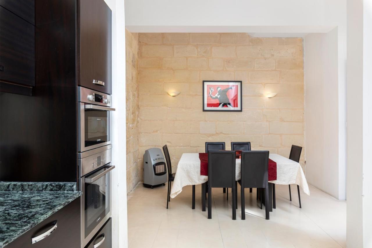 Traditional & Modern Maltese Townhouse - Rooftop Terrace And Sea Views, Close To Birgu Waterfront Cospicua Eksteriør bilde