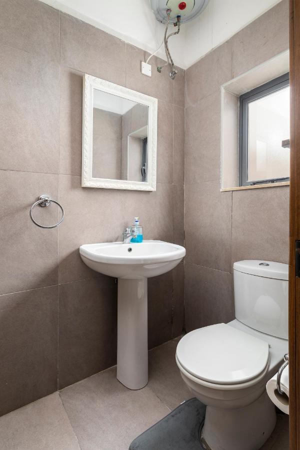 Traditional & Modern Maltese Townhouse - Rooftop Terrace And Sea Views, Close To Birgu Waterfront Cospicua Eksteriør bilde