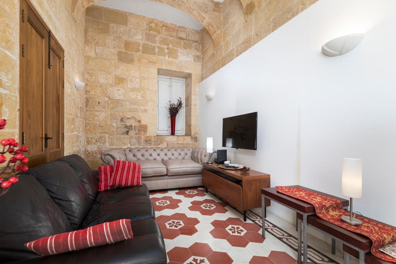 Traditional & Modern Maltese Townhouse - Rooftop Terrace And Sea Views, Close To Birgu Waterfront Cospicua Eksteriør bilde
