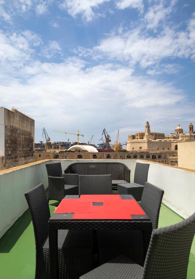 Traditional & Modern Maltese Townhouse - Rooftop Terrace And Sea Views, Close To Birgu Waterfront Cospicua Eksteriør bilde