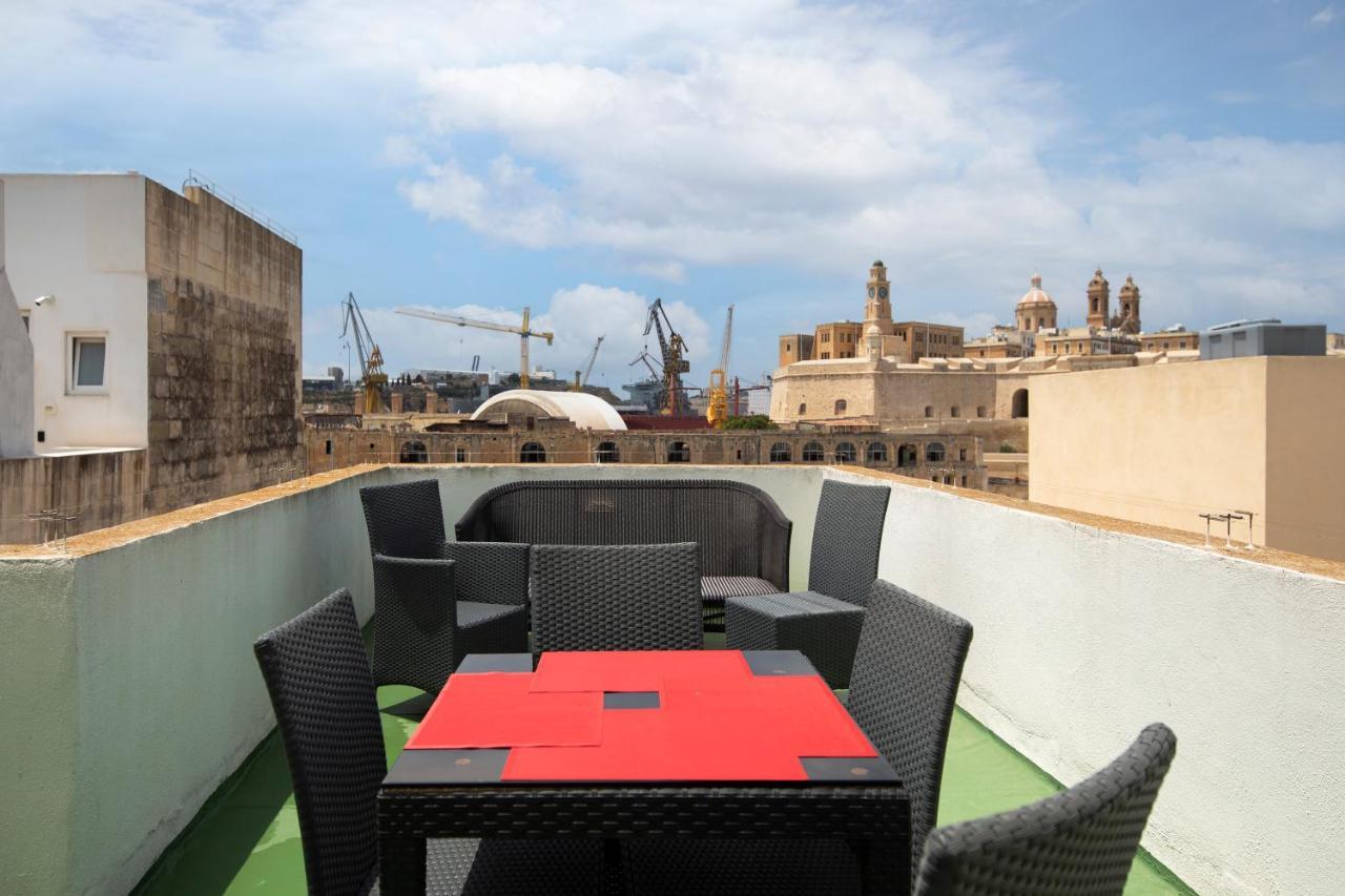 Traditional & Modern Maltese Townhouse - Rooftop Terrace And Sea Views, Close To Birgu Waterfront Cospicua Eksteriør bilde